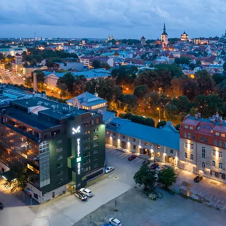Metropol Hotel 4*