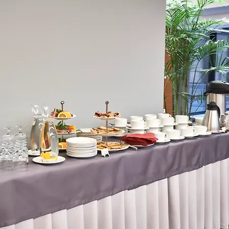 Metropol Hotel 4*